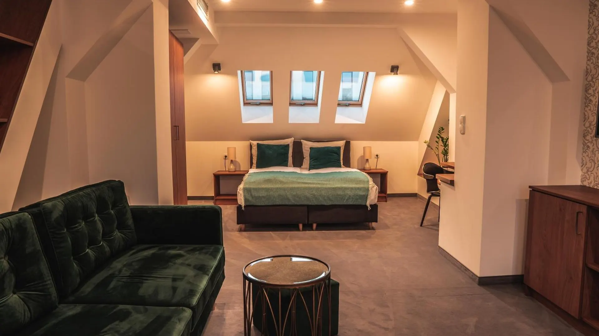 Brassel Aparthotel Wroclaw Poland