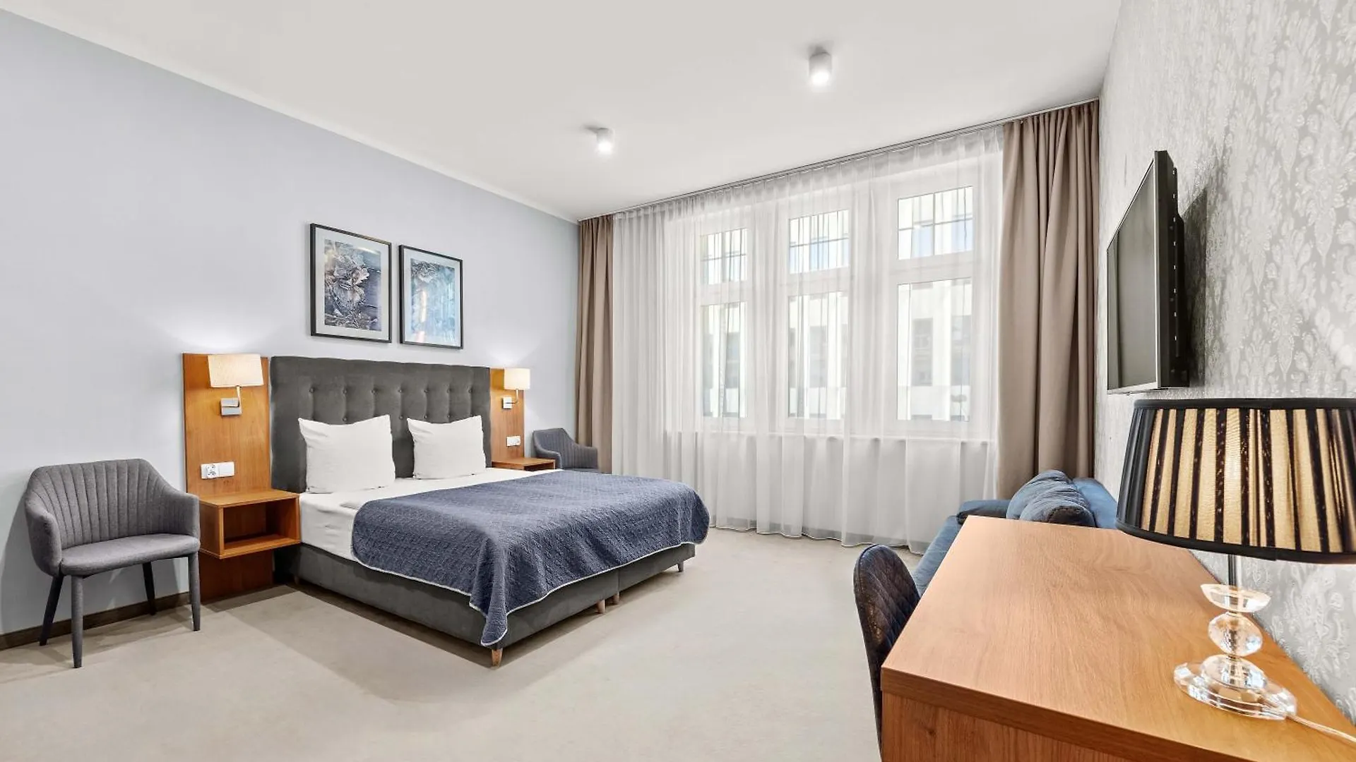 Brassel Aparthotel Wroclaw 3*,  Poland